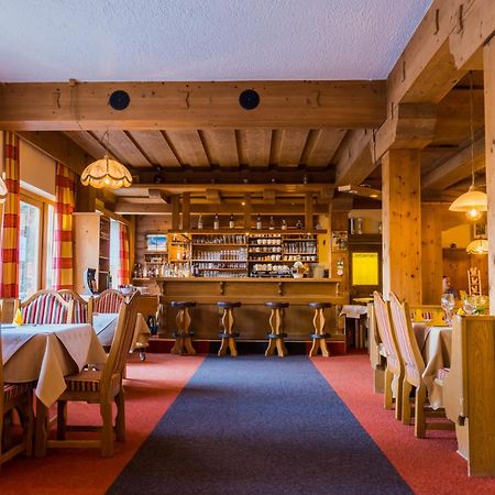 "Quality Hosts Arlberg" Hotel-Gasthof Freisleben سانكت أنتون ام ارلبرغ المظهر الخارجي الصورة
