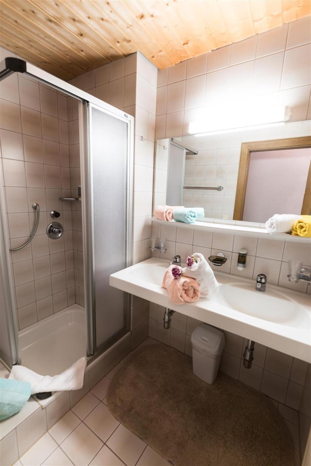 "Quality Hosts Arlberg" Hotel-Gasthof Freisleben سانكت أنتون ام ارلبرغ الغرفة الصورة