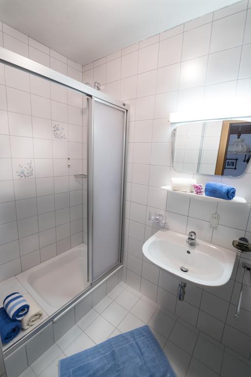 "Quality Hosts Arlberg" Hotel-Gasthof Freisleben سانكت أنتون ام ارلبرغ المظهر الخارجي الصورة
