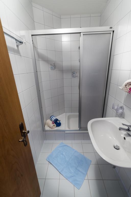 "Quality Hosts Arlberg" Hotel-Gasthof Freisleben سانكت أنتون ام ارلبرغ المظهر الخارجي الصورة
