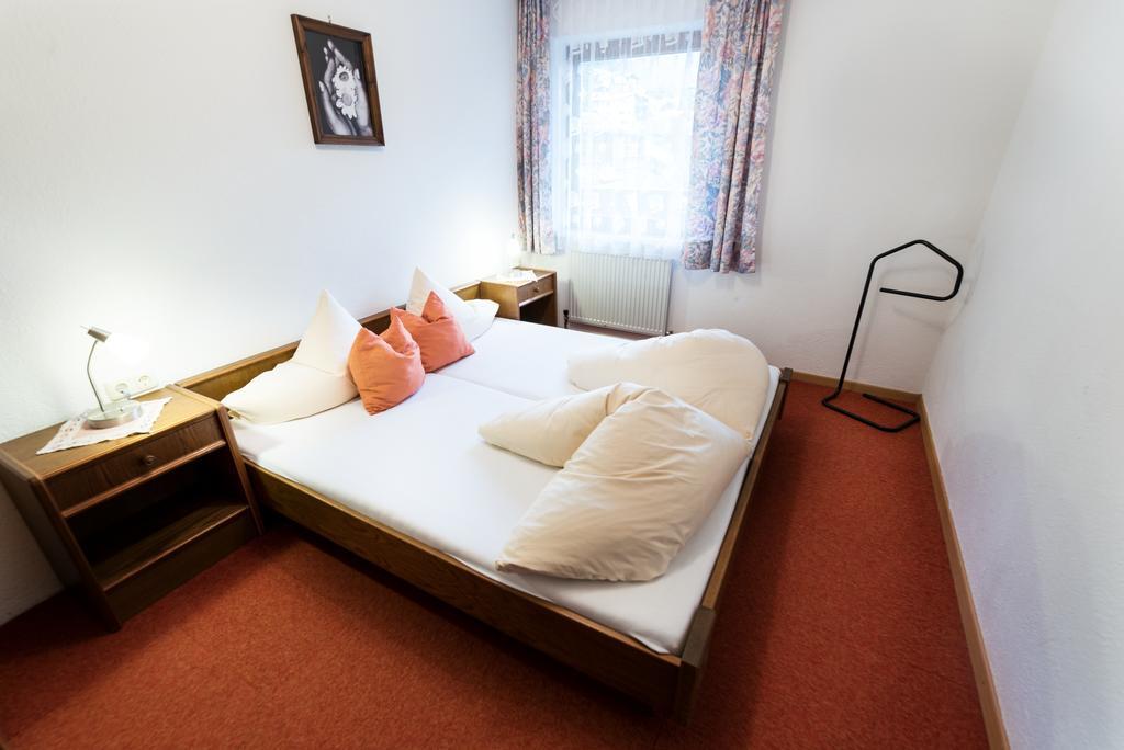 "Quality Hosts Arlberg" Hotel-Gasthof Freisleben سانكت أنتون ام ارلبرغ المظهر الخارجي الصورة